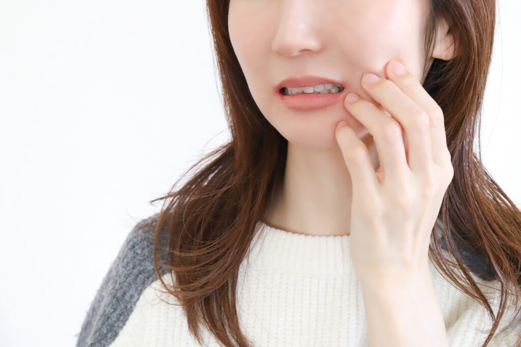 虫歯・歯の痛みの原因と対策